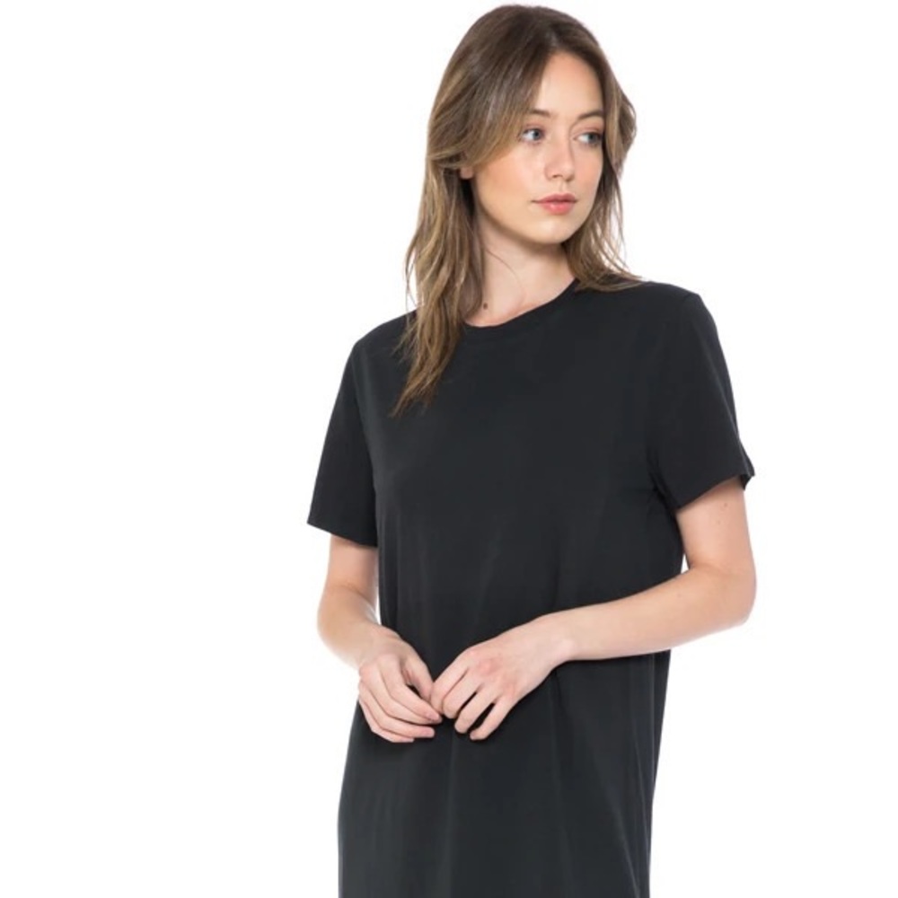 Olivera T-Shirt Dress